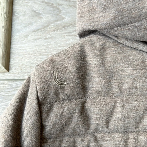 Lole Lightweight Quilted Fabric  Puffer Jacket in Grey Mauve - Picture 16 of 16